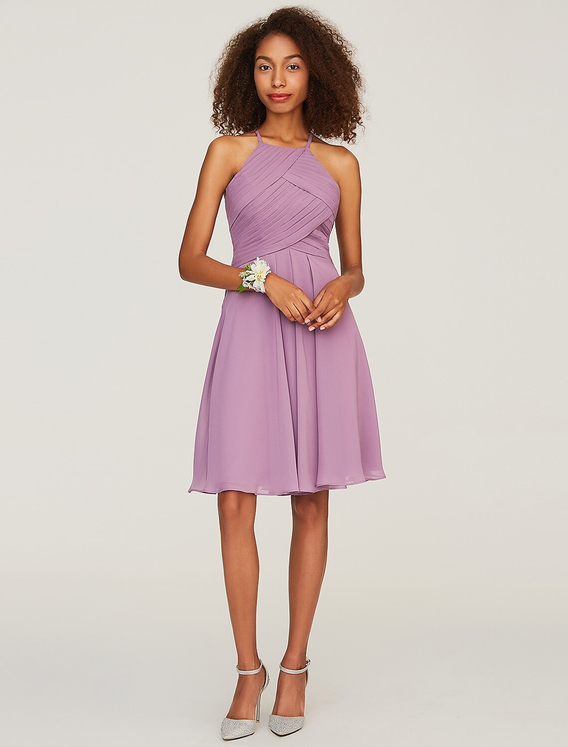 Abito da damigella d'onore a trapezio, senza maniche, con scollo all'americana, in chiffon con volant e apertura a goccia, lunghezza al ginocchio